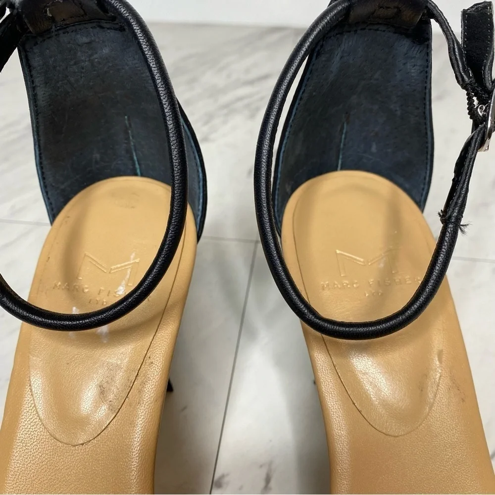 New! Marc Fisher Derine Black Leather Square Toe Heeled Sandal 7 1/2